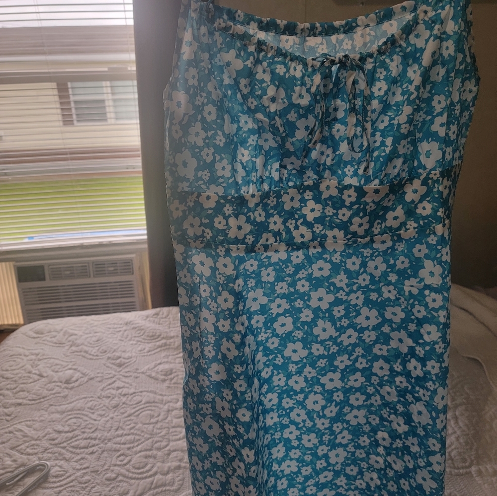 Cupshe summer dress - Picture 2 of 3